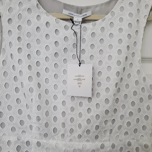 Diane von Furstenberg Carprenna Ring Stitch Dress 14. - Picture 5 of 16